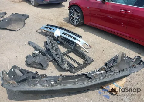 2021 Chevrolet Silverado 1500 4Wd Short Bed Lt from USA, damaged, VIN 1GCUYDED8MZ194064